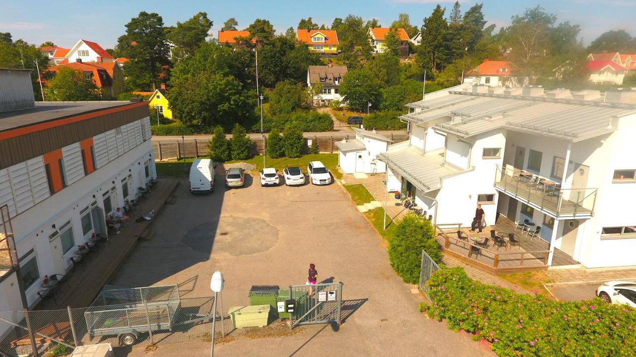 Staylong Hotell Täby Esterno foto